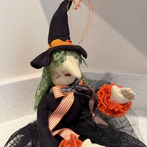Vintage Fabric Witch Doll - 10in Shelf Sitter